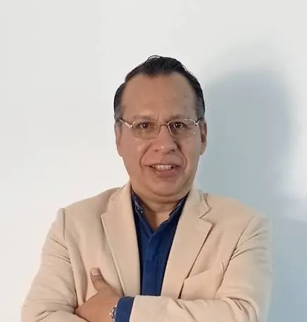 Dr. Neuman Mario Pineda Pérez