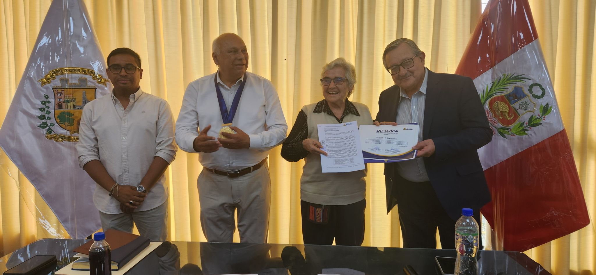 Celebramos el compromiso con una educación que transforma!